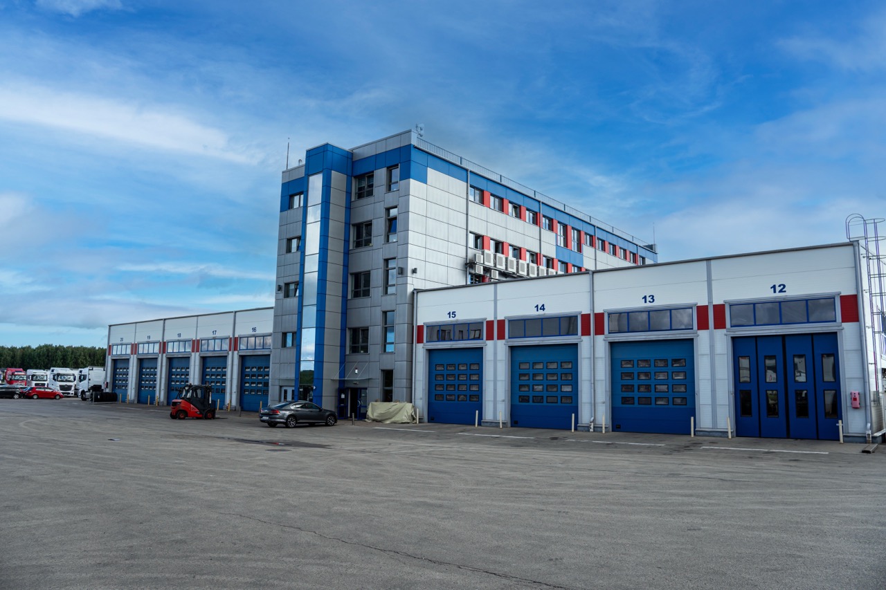 Vieglo auto servisa meistars- pieņēmējs/-a