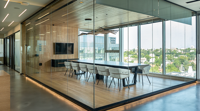 "Regus'' centra asistents/-e